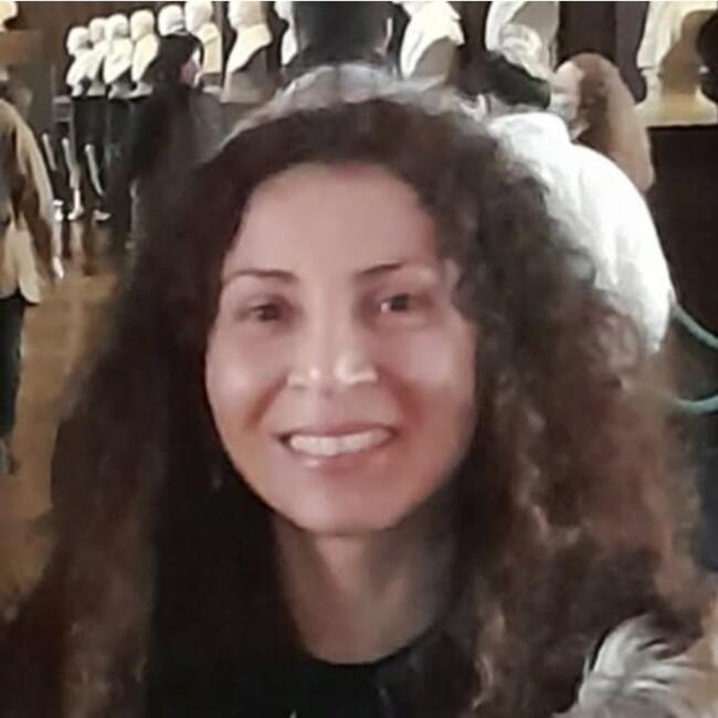 Babysitter in Athlunkard Bridge: Claudia