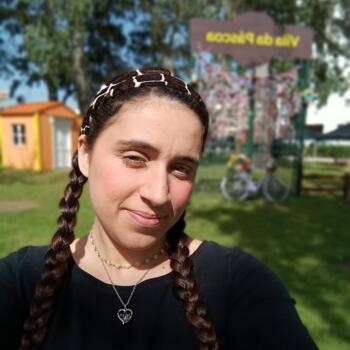 Babysitter in Sintra: Ariana