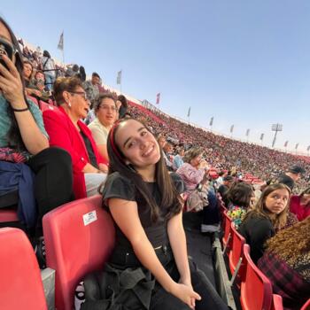 Babysitter Santiago: Emely