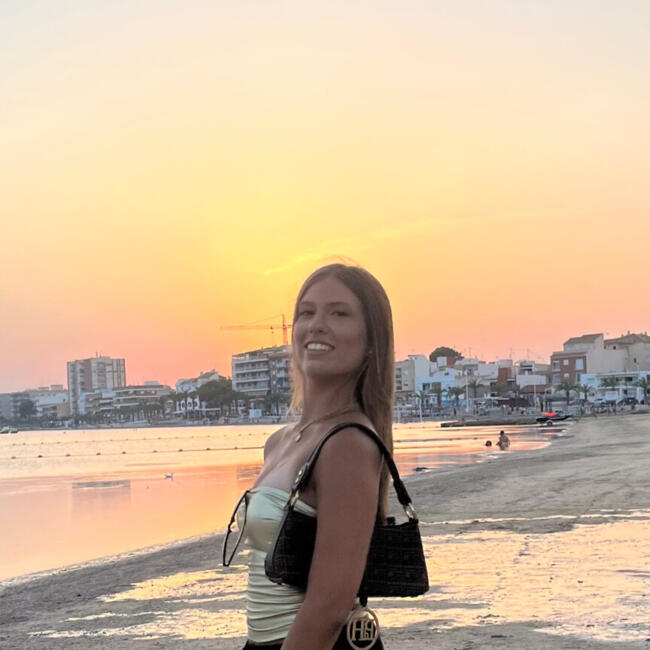 Niñera en Murcia: Marina