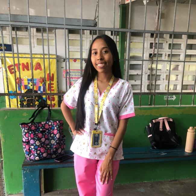 Niñera en Panamá: Anais
