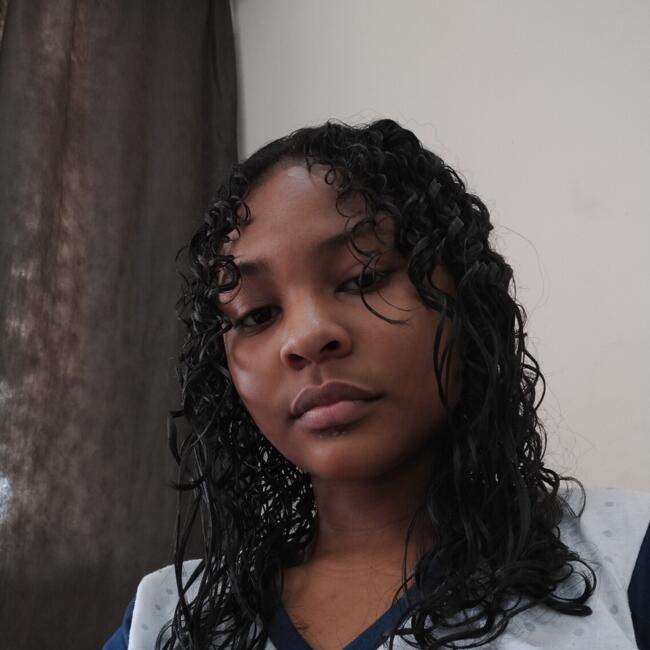 Babá em Vila Velha: Ana sabrina