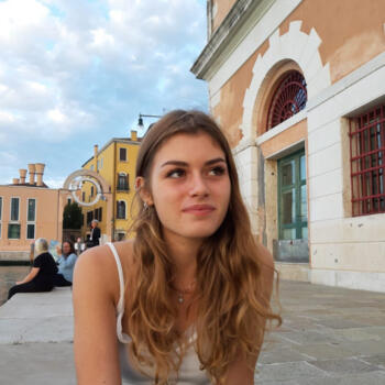 Babysitter in Venice: Emma