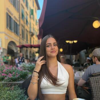 Babysitter in Cascina: Iris