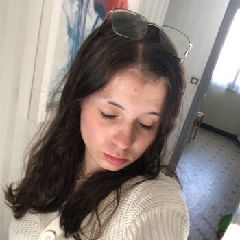 Babysitter in Laval: Lise