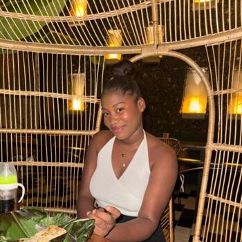 Babysitter in Medellín: Luz Dayana