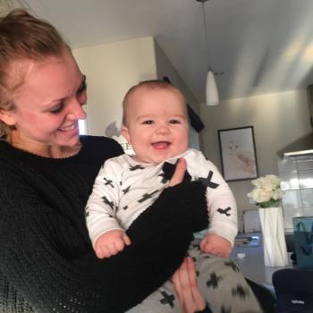 Babysitter in Darfield: Mae