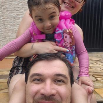 Emprego de babá em Campinas: emprego de babá JOHANNY