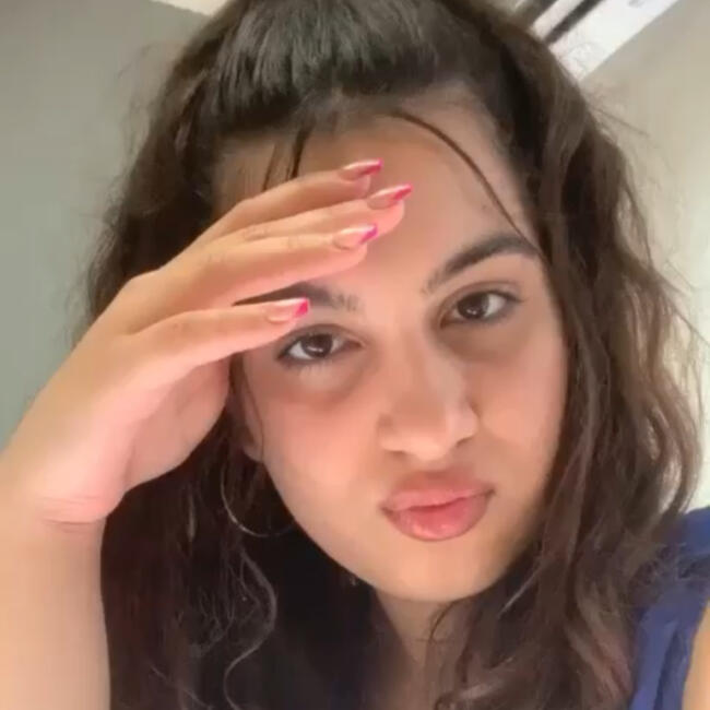 Babysitter στην περιοχή Άγιοι Ανάργυροι: Franceska