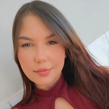 Emprego de babá em Goiânia: emprego de babá Jenifer