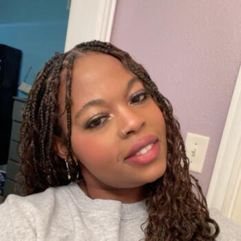 Babysitter Mansfield: Betty