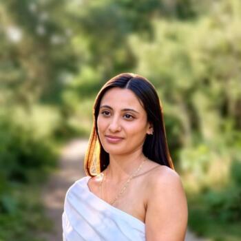 Babysitter in Toronto: Sukriti