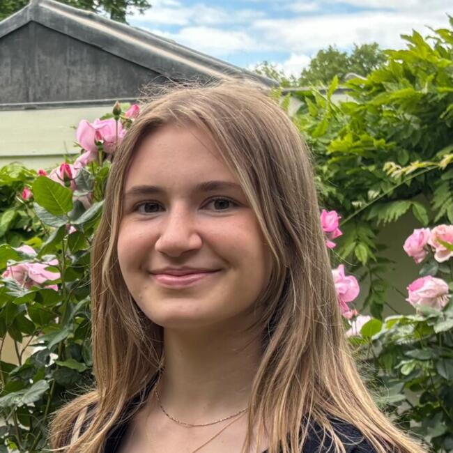 Babysitter in Woluwe-Saint-Pierre - Sint-Pieters-Woluwe: Eloise