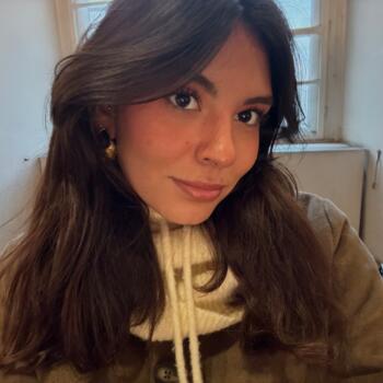 Babysitter in Huesca: Tania