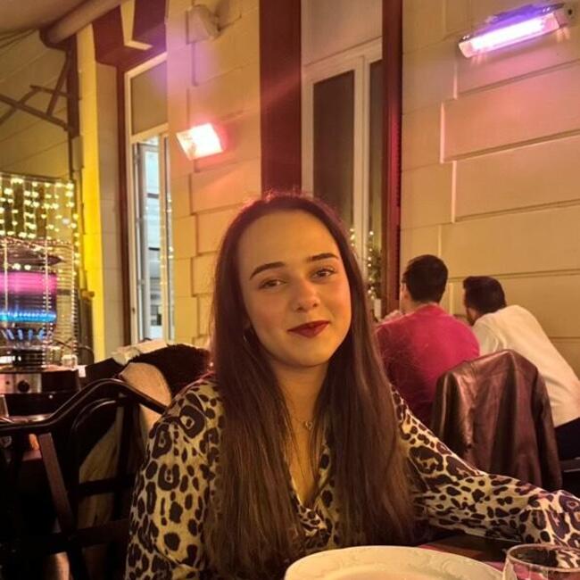 Babysitter in Néa Erythraía: Αργυρώ