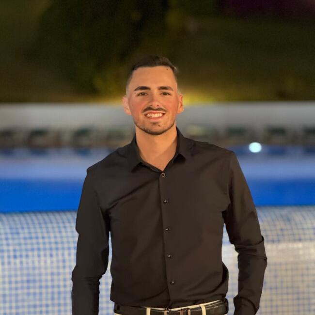 Babysitter in Funchal: Gonçalo