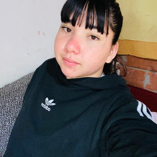 Babysitter in Roldán: Analia