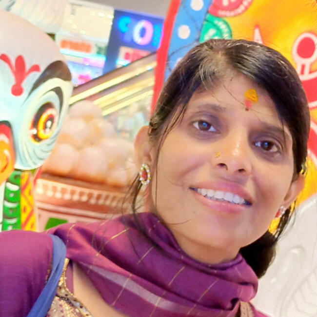 Babysitter in Kolkata: Riddhima