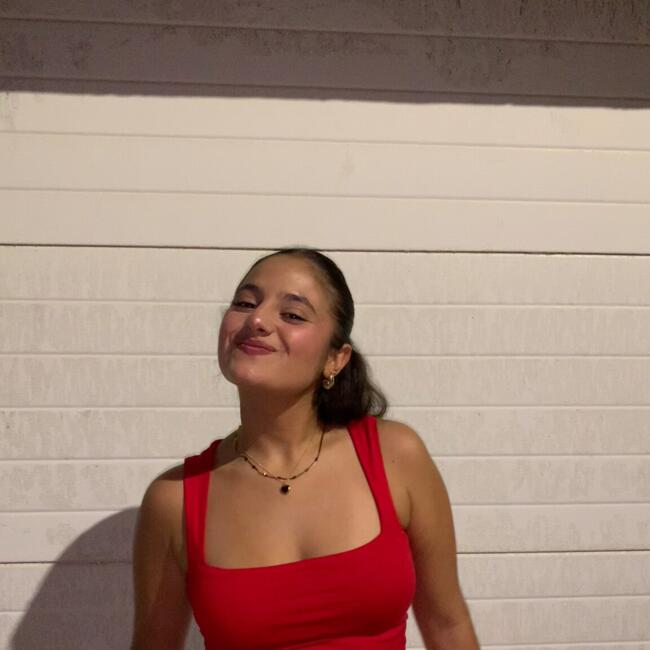 Babysitter in Cork: Alejandra