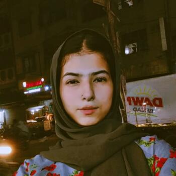 Babysitting job in Karachi: babysitting job Hajra