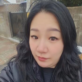 Sunch’ŏn에 있는 베이비시터: 애선