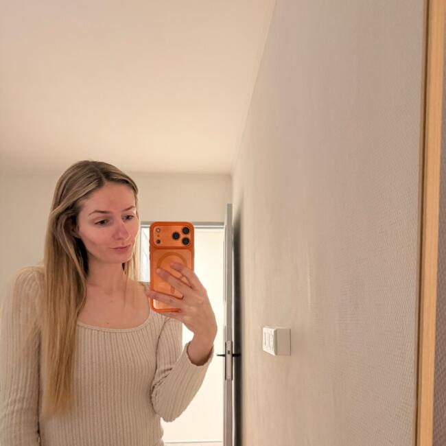 Babysitter in Grasse: Emilie