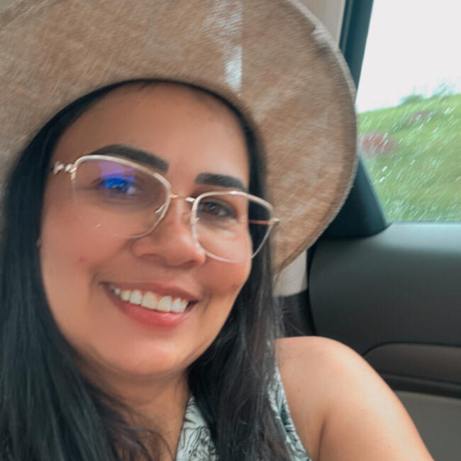 Babá em Anápolis: Jacqueline