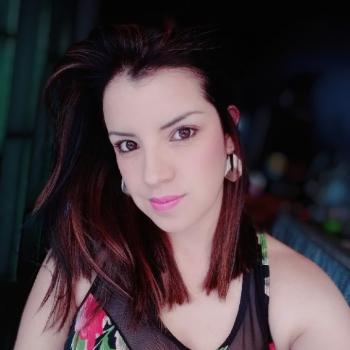 Babysitter Cota: Yenifer Constanza