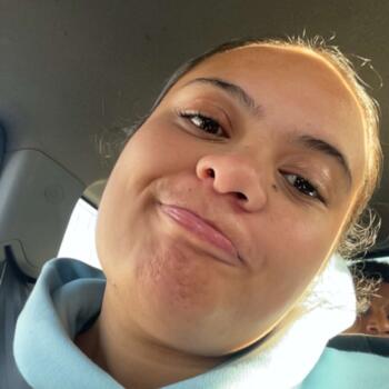 Babysitter in Whanganui: Jade
