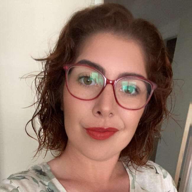 Jane Babysitting Job in Hervey Bay Babysits