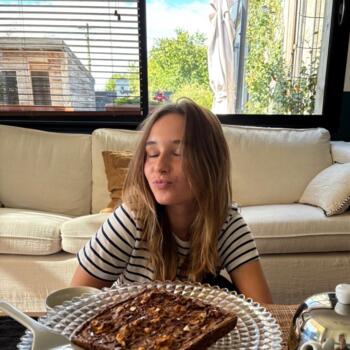 Babysitter in Angoulins: Coline