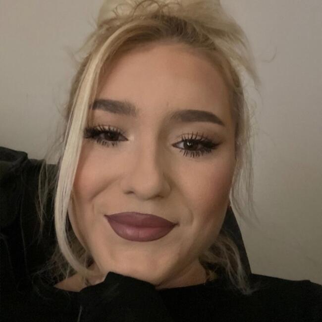 Babysitter in Stevenage: Ana-Maria