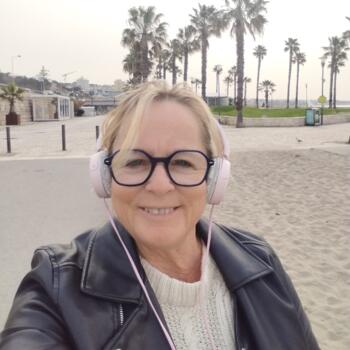 Babysitter Oeiras: Ana Maria