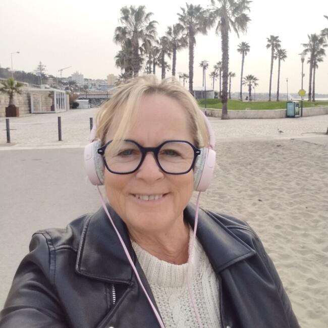 Babysitter em Oeiras: Ana Maria