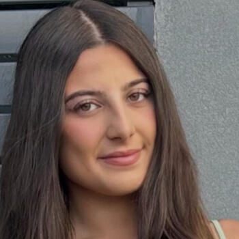 Babysitter Sydney: Raphaela