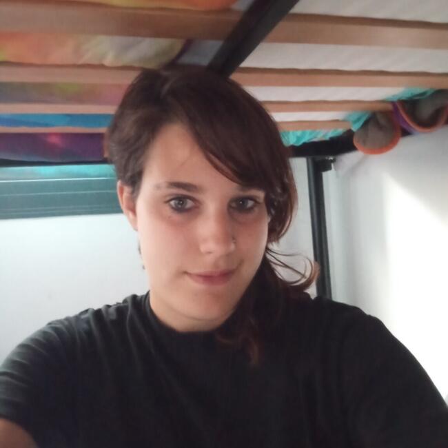 Niñera en El Vendrell: Violet