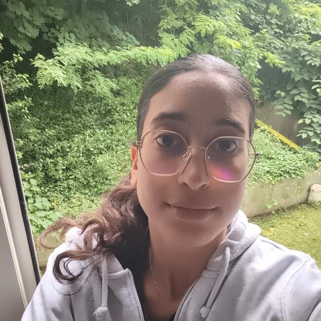 Babysitter in Lyon: Sirine