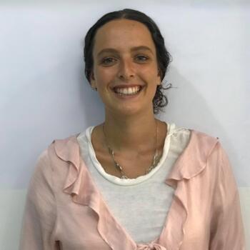 Babysitter em Lisboa: Stella