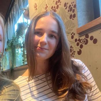 Baby-sitter in Andelfingen: Lavinia