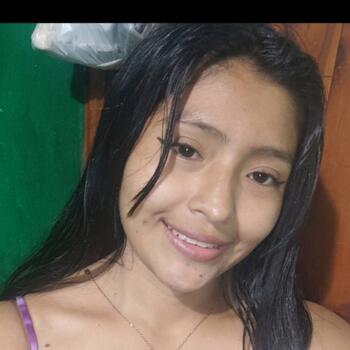 Babysitter in Barva: Katherine