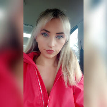 Babysitting job in Castlebellingham: babysitting job Kerrie