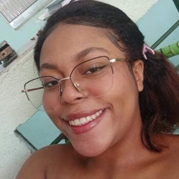 Babysitter in Recife: Jennifer