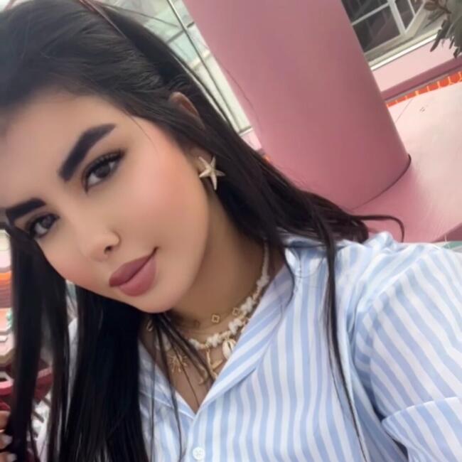 Babysitting job in Cadiz: Hadil