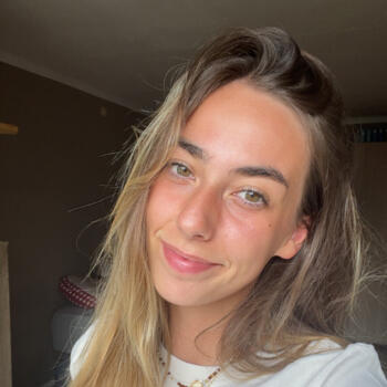 Baby-sitter Mondelange: Juliette