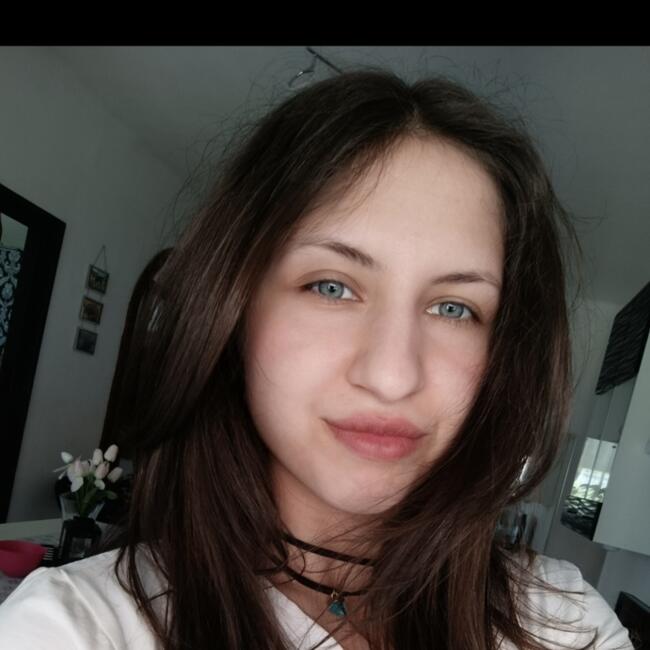 Bébiszitter Szombathely területén: Cintia