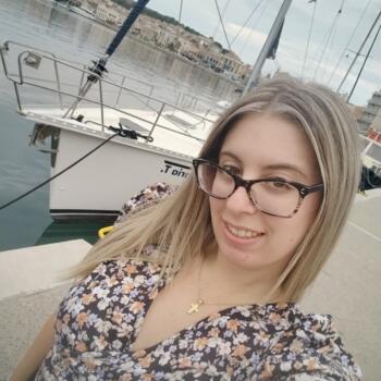 Babysitter in Nikaia: Ειριάννα