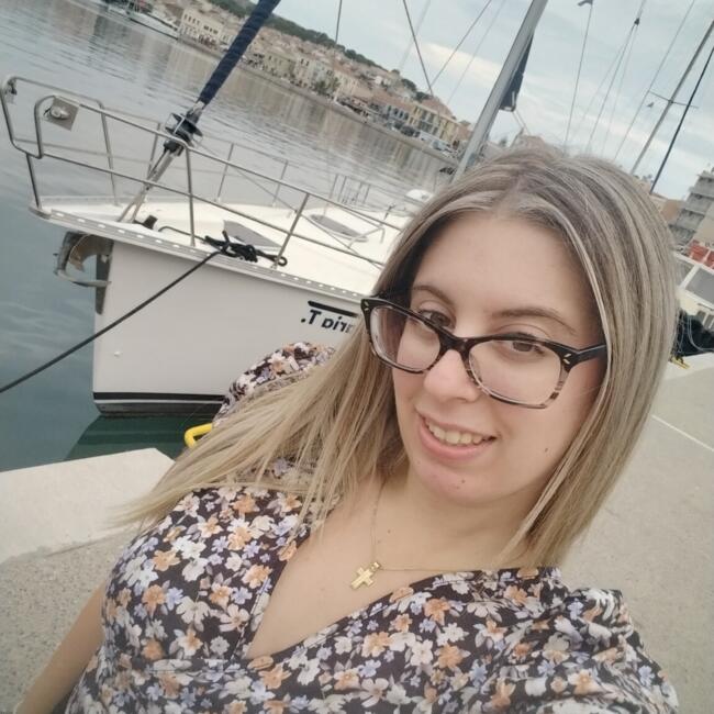 Babysitter in Nikaia: Ειριάννα