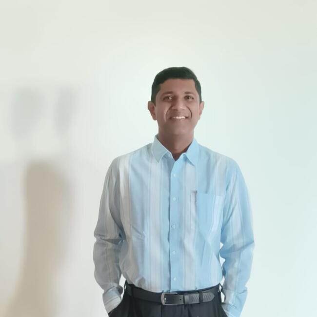 बंगलौर में बेबीसिटिंग की नौकरी: Vishruth