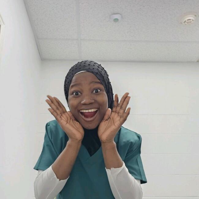Babysitter in Hamilton: Bukky