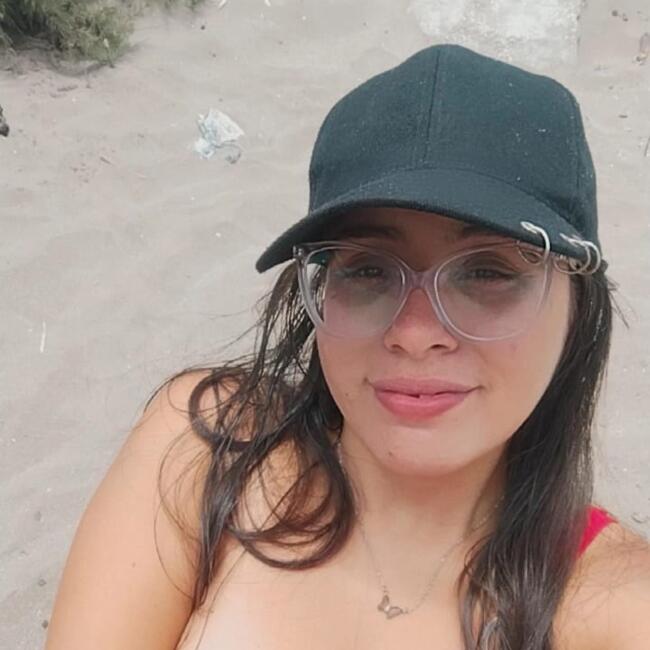 Babysitter in Lanús: Melina